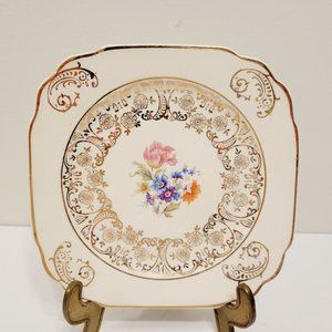 Queen Anne Vintage Warranted 22K Gold Floral Dessert Plate